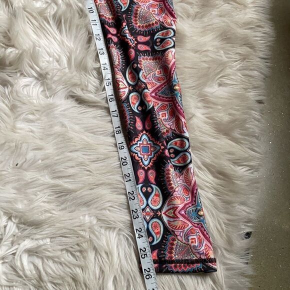 Mumuwu Black & Multicolored Boho Paisley Leggings (Size: Small) - Picture 10 of 11